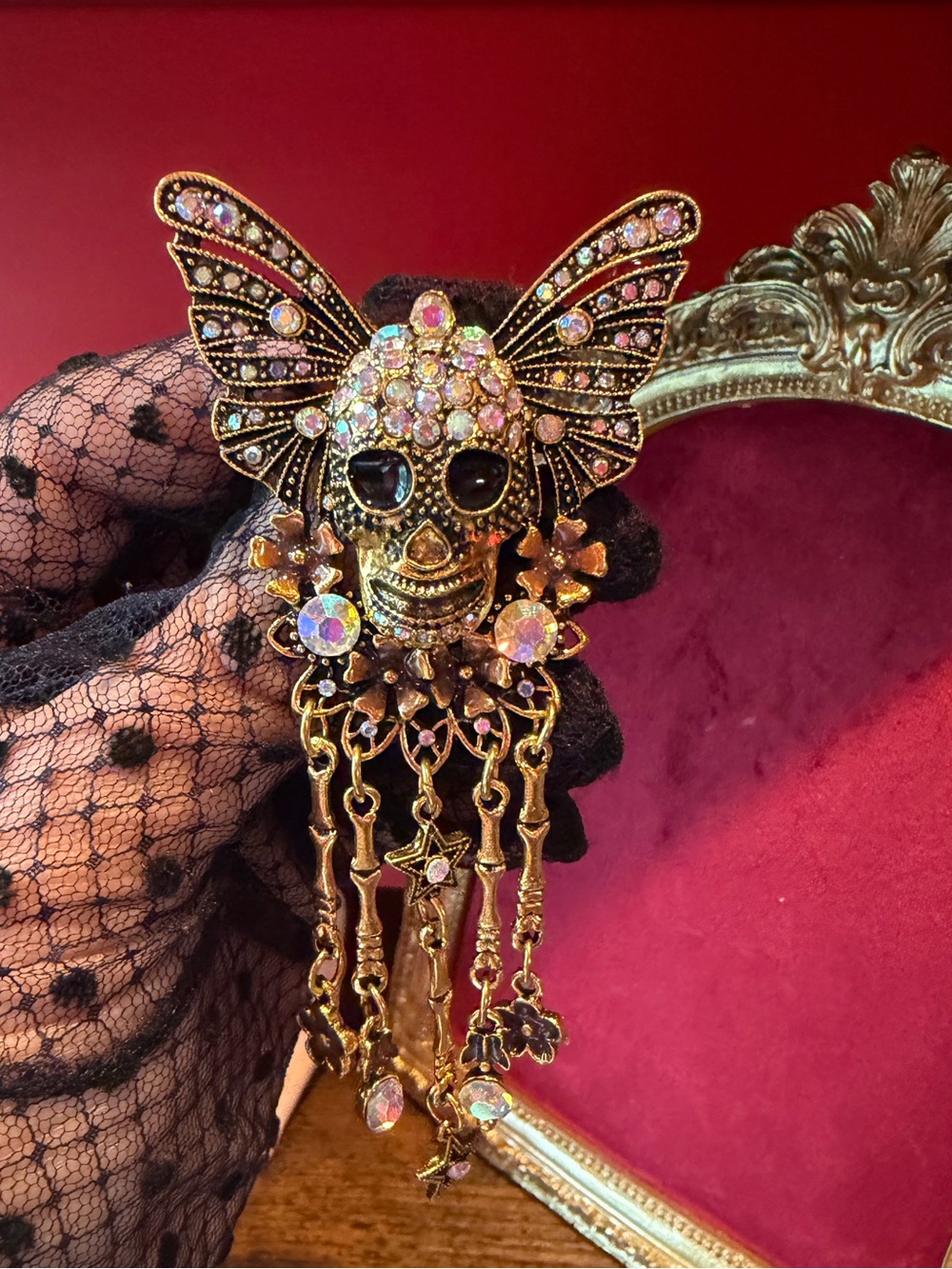 Halloween Gothic Gold Butterfly Tassel Brooch
